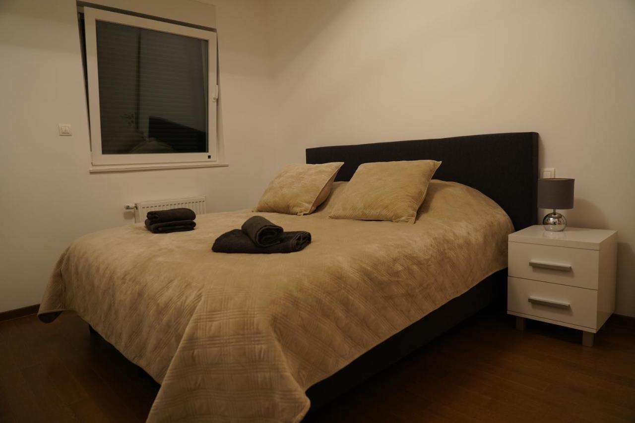Jackey Apartment Banja Luka Extérieur photo